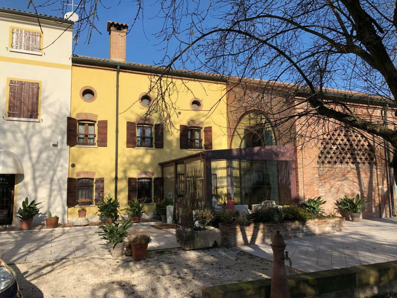 B&B Villa Tavanara 노가라 외부 사진